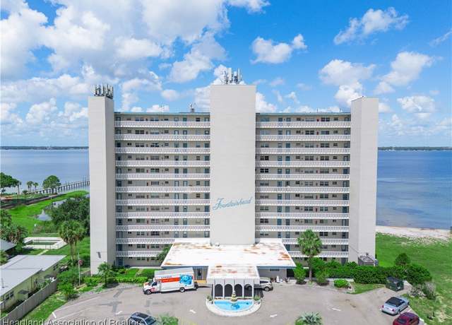 Property at 2131 Lakeview Dr #1008, Sebring, FL 33870, 2 beds, 2 baths