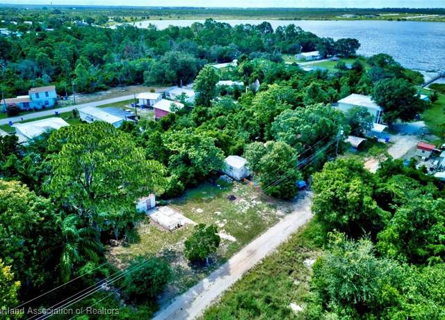 Property at 3225 Lagoon Ln, Avon Park, FL 33825