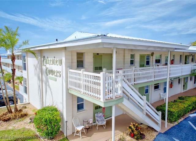 Property at 1801 Lakeview Dr #403, Sebring, FL 33870, 1 bath