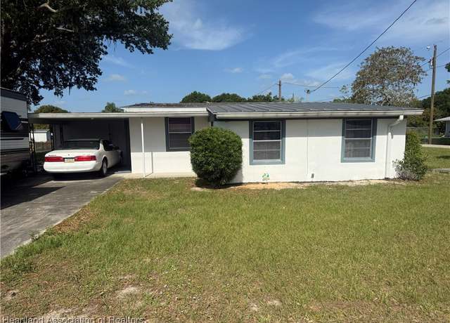 Property at 1543 Killarney Dr, Sebring, FL 33870, 2 beds, 1 bath