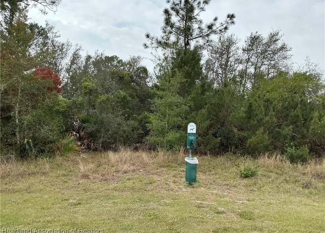 Property at 4843 Pebble Dr, Sebring, FL 33872