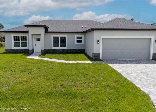 Property at 4867 Myrtle Dr, Sebring, FL 33872, 4 beds, 3 baths