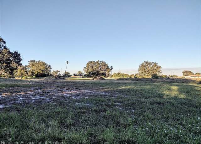 Property at 1273 Blue Heron Dr, Sebring, FL 33876