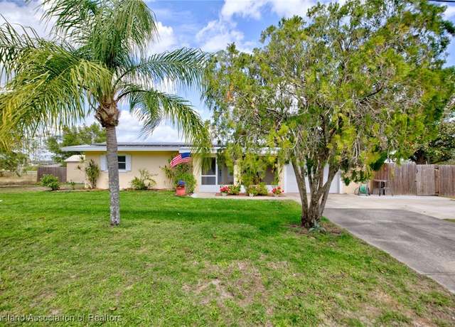 Property at 2700 W Southampton Rd, Avon Park, FL 33825, 3 beds, 2 baths