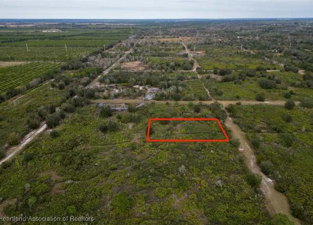 Property at 1624 Bear Bryant Rd, Avon Park, FL 33825