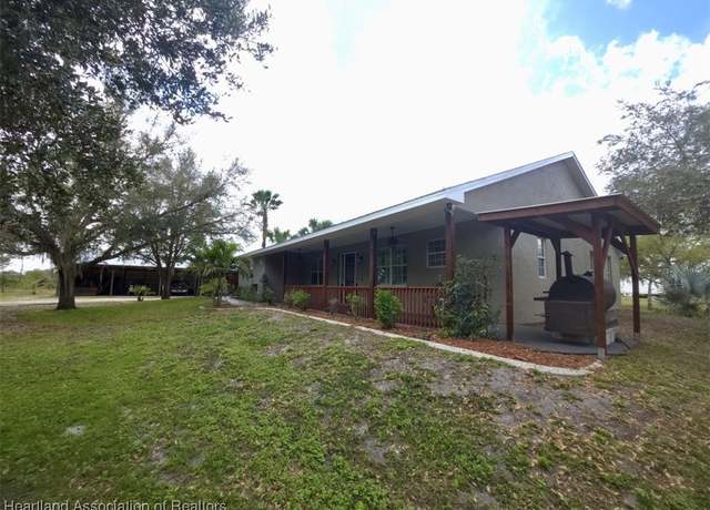 Property at 600 Detjens Dairy Rd, Venus, FL 33960, 3 beds, 2.5 baths