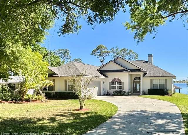 Property at 308 Sirena Dr, Lake Placid, FL 33852, 4 beds, 3 baths