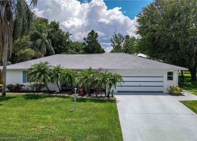 Property at 316 Fox Rd, Lake Placid, FL 33852, 3 beds, 3 baths