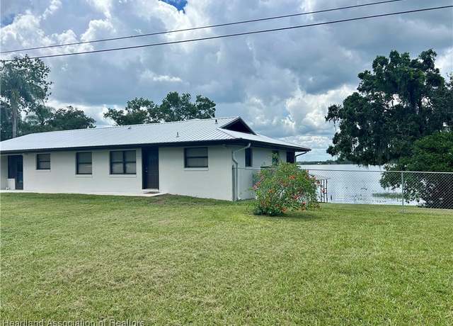 Property at 534 Arcola Dr, Sebring, FL 33875, 2 beds, 2 baths