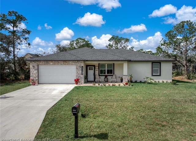 Property at 905 Scarab Dr, Sebring, FL 33870, 3 beds, 2 baths
