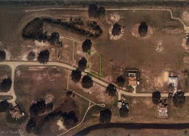Property at 1281 Blue Heron Dr, Sebring, FL 33876