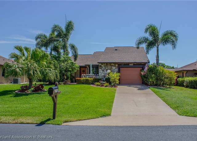 Property at 2908 Waterwood Dr, Sebring, FL 33872, 2 beds, 2 baths