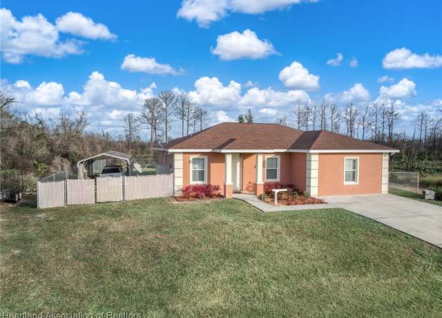 Property at 1155 Marabella Rd, Lake Placid, FL 33852, 4 beds, 3 baths