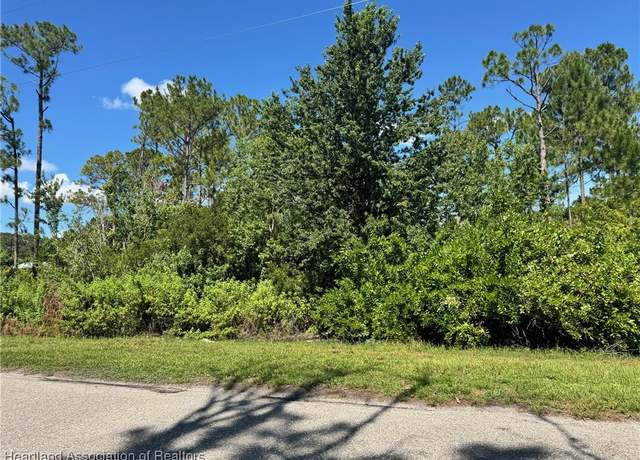 Property at 1607 Riley Ave, Sebring, FL 33872