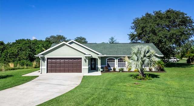 Photo of 401 W Waterway Ave NW, Lake Placid, FL 33852