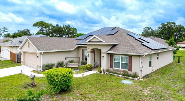 Photo of 297 NE Glentry Ave, Port Saint Lucie, FL 34983