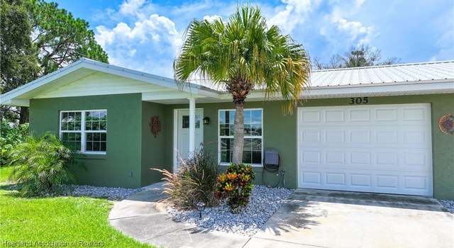 Photo of 301 Cherry Tree Dr, Sebring, FL 33876