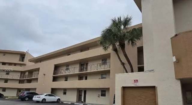 Photo of 8897 Fontainebleau Blvd, Miami, FL 33172