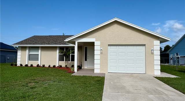 Photo of 3051 SW Boxwood Cir, Port St Lucie, FL 34953