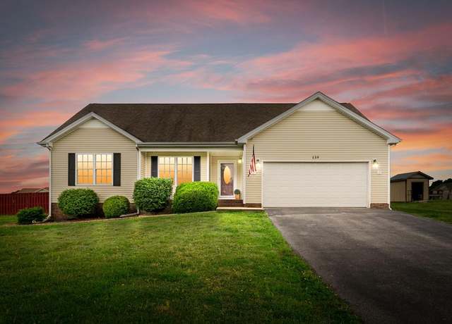 Property at 139 Valley Green Dr, Hopkinsville, KY 42240, 3 beds, 2 baths