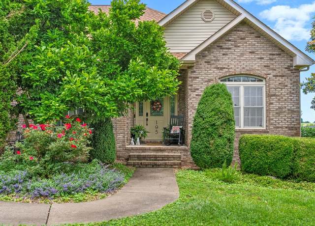 Property at 195 Westbrooke Cir, Hopkinsville, KY 42266, 3 beds, 2 baths