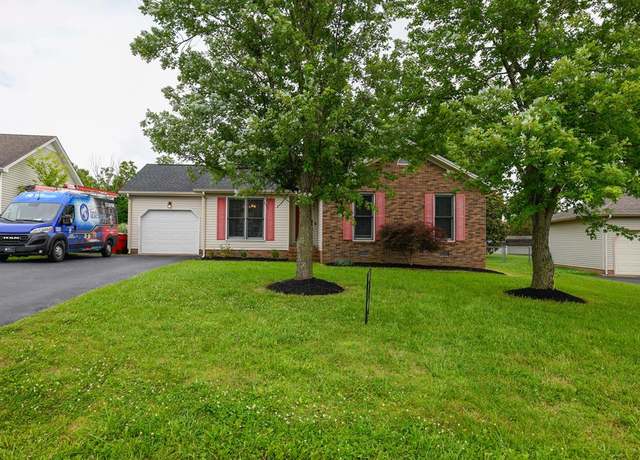 Property at 587 Winchester Dr, Hopkinsville, KY 42240, 3 beds, 2 baths