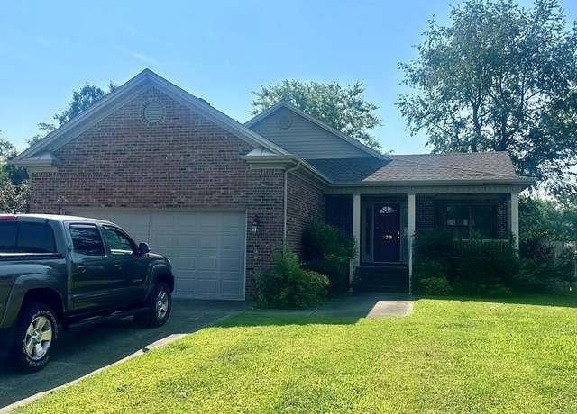 Property at 329 Irish Cir, Hopkinsville, KY 42240, 3 beds, 2 baths