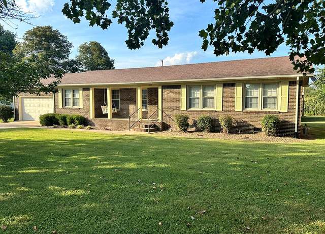 Property at 108 Standard Dr, Elkton, KY 42220, 3 beds, 2 baths