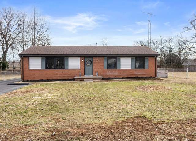 Property at 214 Magnolia Dr, Hopkinsville, KY 42240, 3 beds, 2 baths