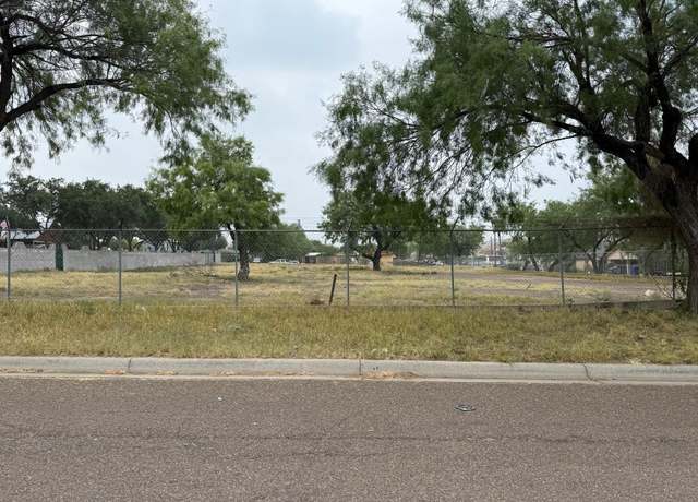 Property at 2601 Monterrey St, Laredo, TX 78046