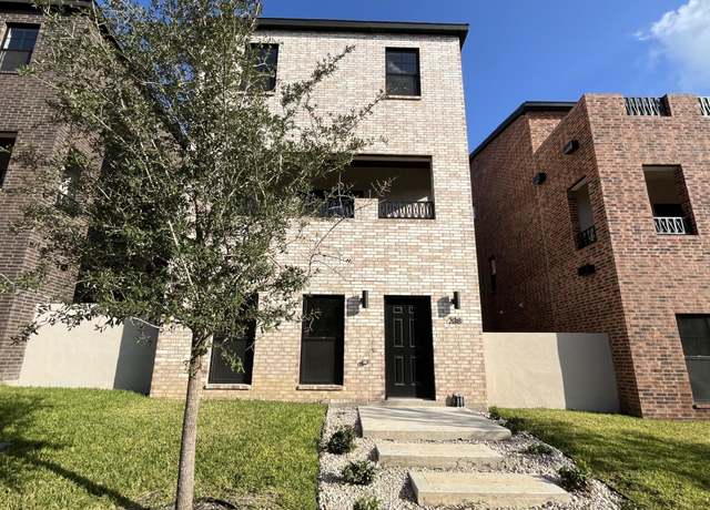 Property at 210 Veracruz Dr #208, Laredo, TX 78045, 3 beds, 3 baths