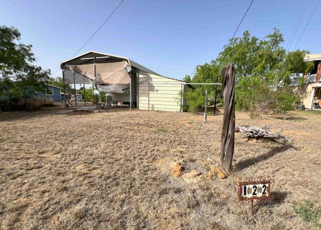 Property at 122 N Jab Dr, Zapata, TX 78076