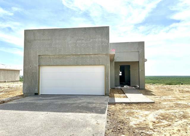 Property at 9980 Grotto Dr, Laredo, TX 78045, 3 beds, 2.5 baths