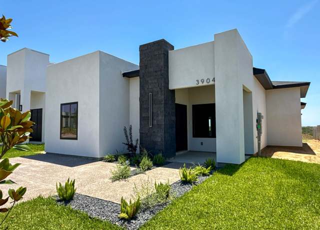 Property at 3904 Texas Dr, Laredo, TX 78045, 3 beds, 2 baths