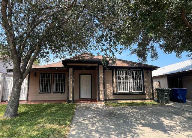 Property at 1308 Eisenhower Dr, Laredo, TX 78046, 5 beds, 2 baths