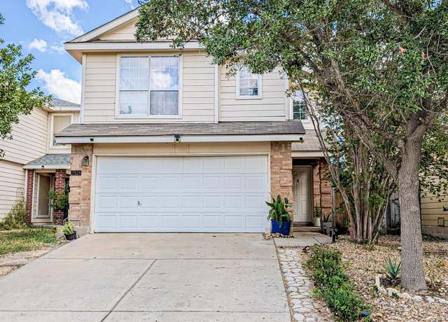 Property at 17529 Rock Port Rd, Laredo, TX 78045, 3 beds, 2.5 baths