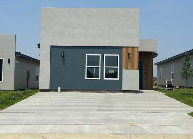 Property at 5019 Servando Dr, Laredo, TX 78046, 3 beds, 2 baths