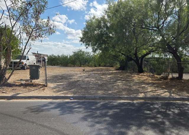 Property at 109 Water St, Laredo, TX 78040