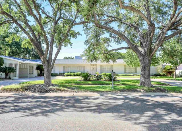 Property at 2702 Musser St, Laredo, TX 78043, 3 beds, 3 baths