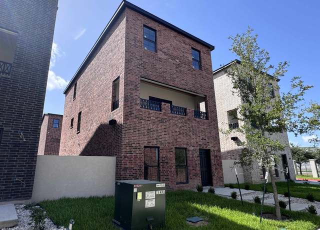 Property at 210 Veracruz Dr #201, Lardeo, TX 78045, 3 beds, 3 baths