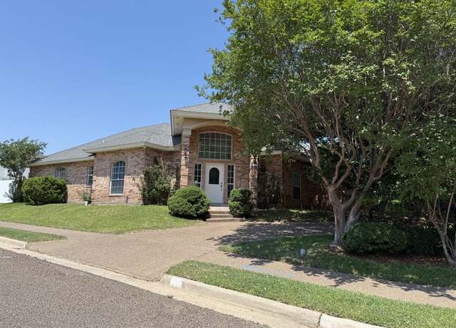 Property at 503 Nightingale Bnd, Laredo, TX 78045, 3 beds, 2.5 baths