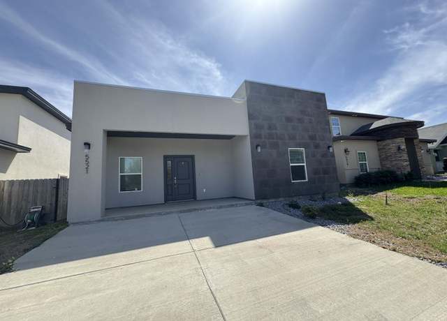 Property at 5521 Conroe St, Laredo, TX 78046, 4 beds, 2.5 baths