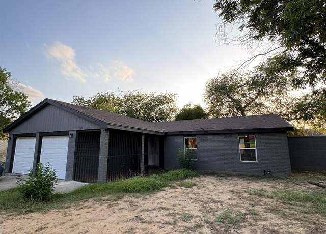 Property at 5604 Alabama Ave, Laredo, TX 78041, 3 beds, 2 baths