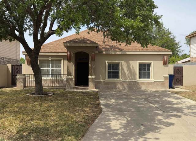 Property at 1228 Longhorn Dr, Laredo, TX 78045, 3 beds, 2 baths