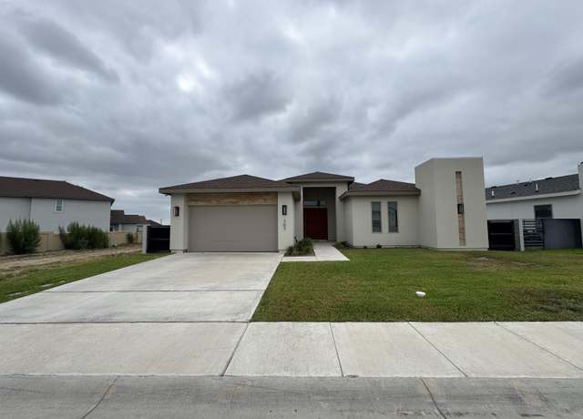 Property at 707 Solaz Dr, Laredo, TX 78041, 3 beds, 3.5 baths