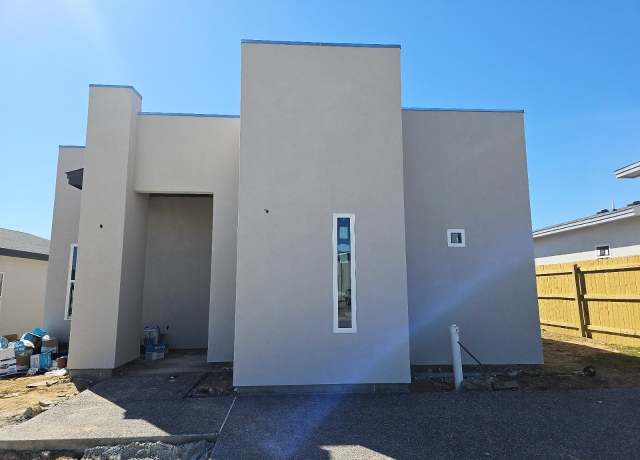 Property at 2313 Durazno Ct, Laredo, TX 78046, 3 beds, 2 baths