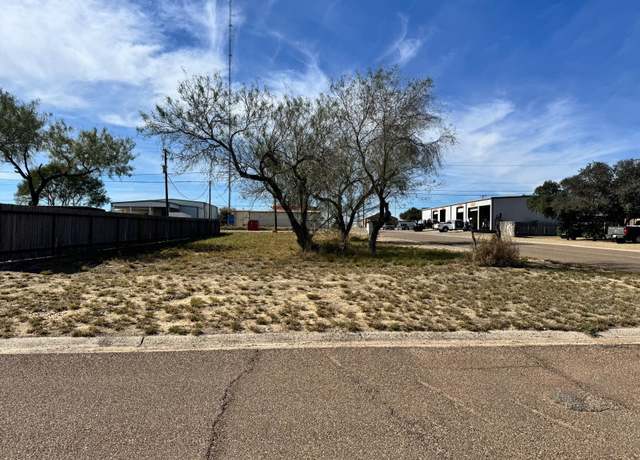 Property at 2213 Hidalgo Blvd, Zapata, TX 78076