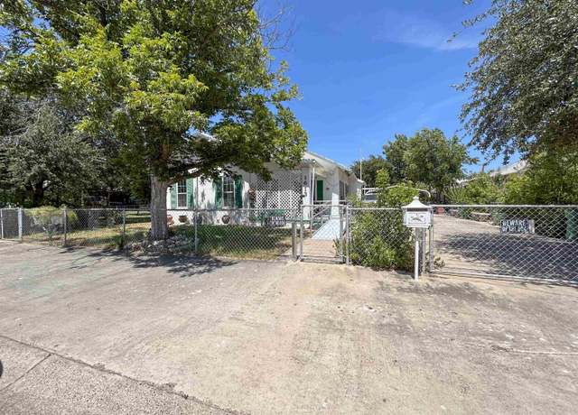 Property at 1613 Juarez Ave, Laredo, TX 78040, 3 beds, 2.5 baths