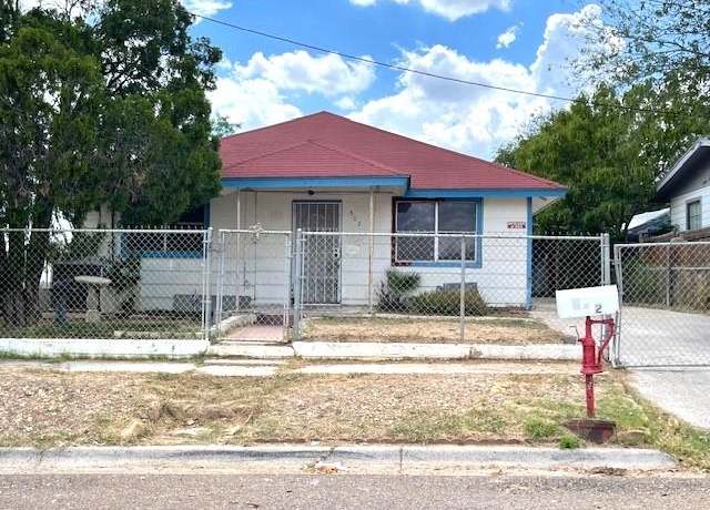 Property at 502 N Milmo Ave, Laredo, TX 78043, 3 beds, 2 baths