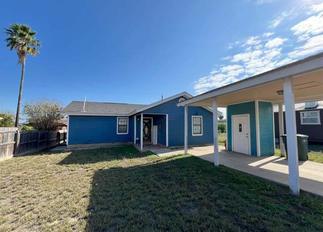 Property at 2128 Retama Dr, Zapata, TX 78076, 2 beds, 1 bath